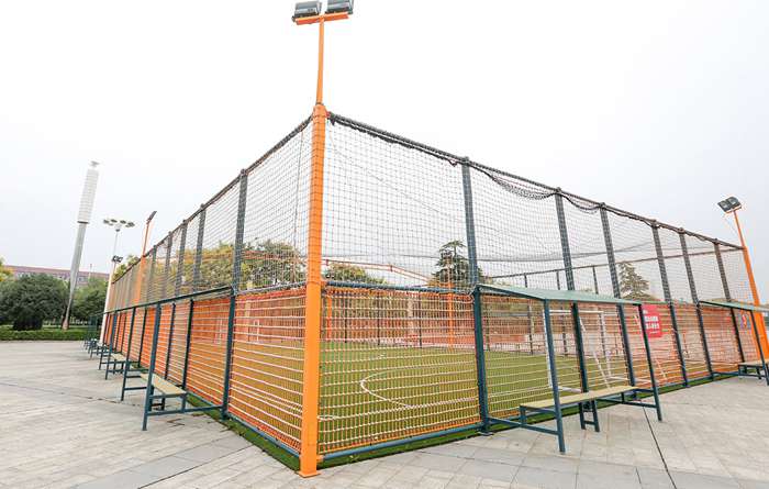 广西健身器材厂家-球王会五人制足球场