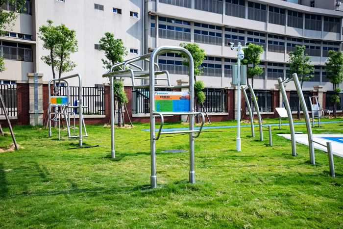 校园健身器材解决方案-广西球王会体育